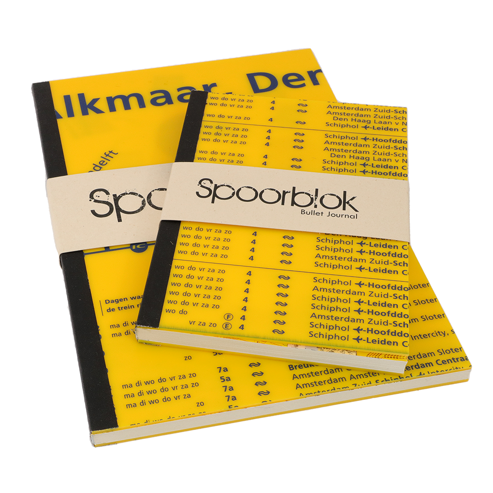 Notitieboeken gemaakt van NS treintijdenborden